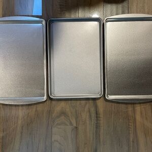3-Piece Mixed Set of Baking Sheets/Pans
